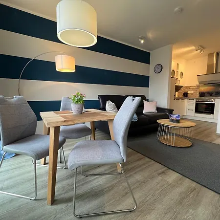 2 Apartment *